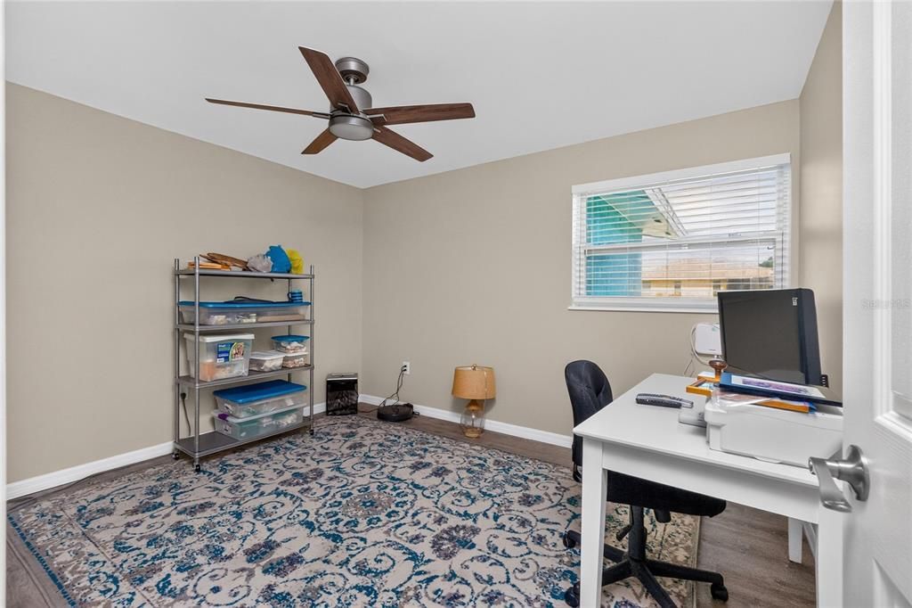 For Sale: $335,000 (3 beds, 2 baths, 1739 Square Feet)