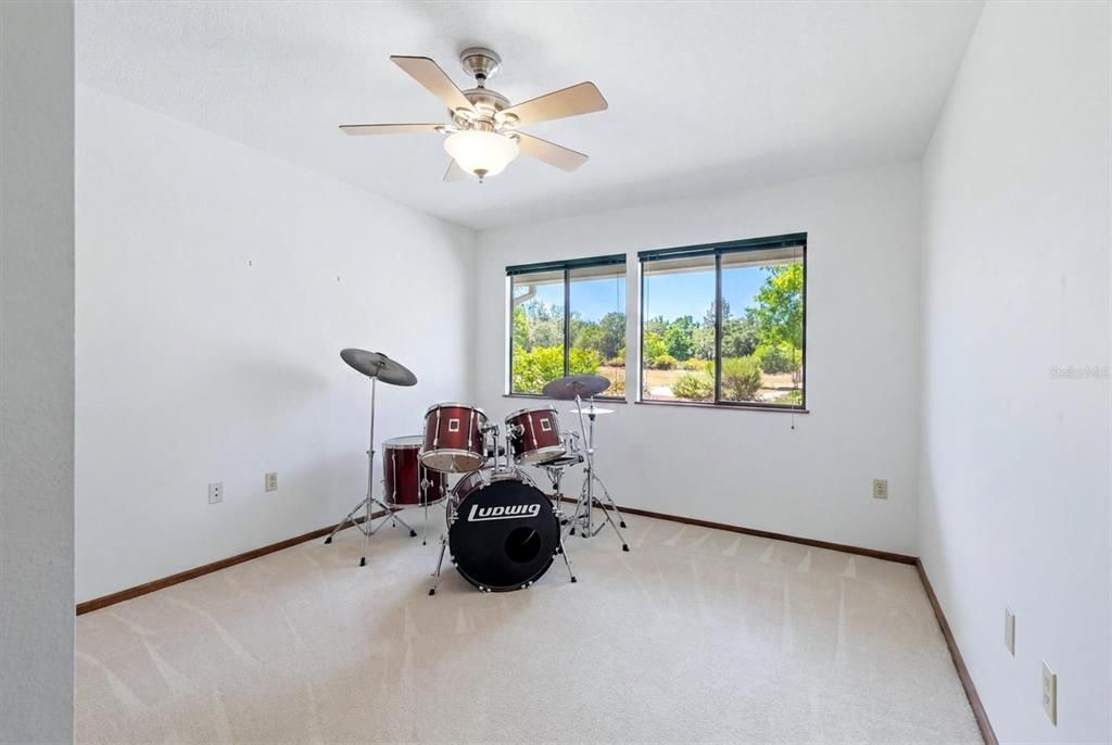 Active With Contract: $549,000 (4 beds, 2 baths, 2378 Square Feet)