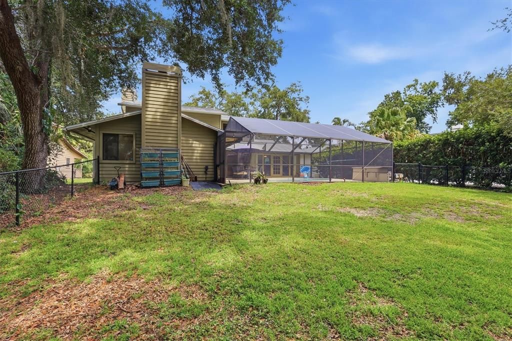 Active With Contract: $549,000 (4 beds, 2 baths, 2378 Square Feet)