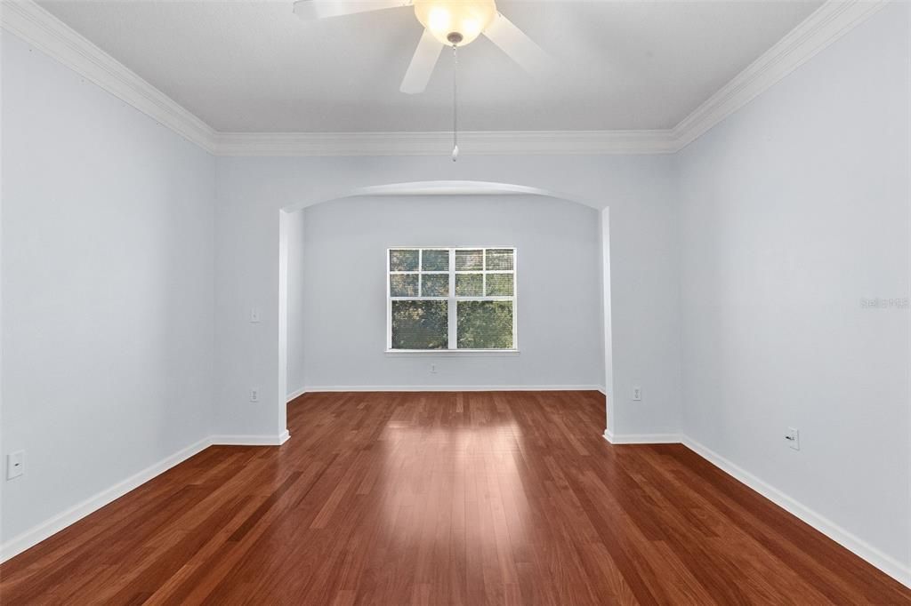 For Sale: $295,000 (2 beds, 2 baths, 1242 Square Feet)