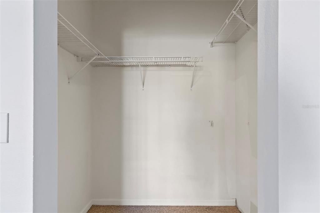 For Sale: $295,000 (2 beds, 2 baths, 1242 Square Feet)