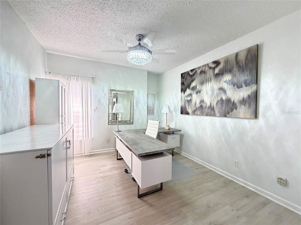 For Sale: $795,000 (2 beds, 2 baths, 1225 Square Feet)