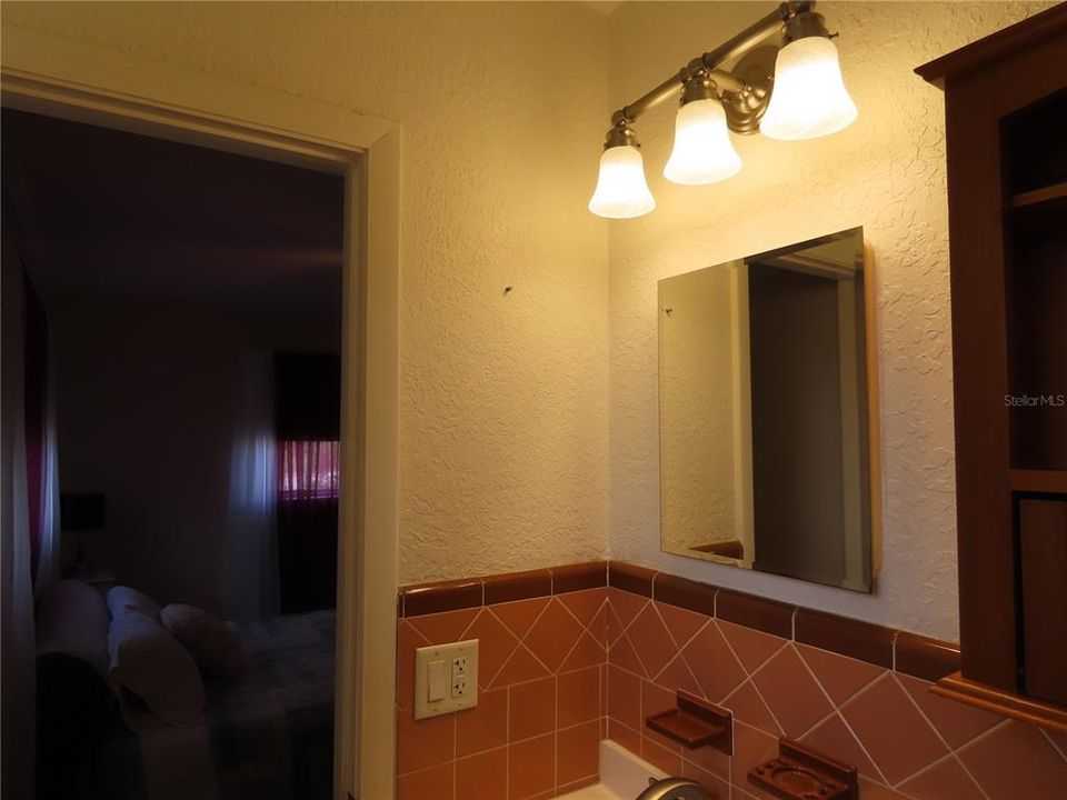 For Sale: $427,000 (3 beds, 2 baths, 1753 Square Feet)