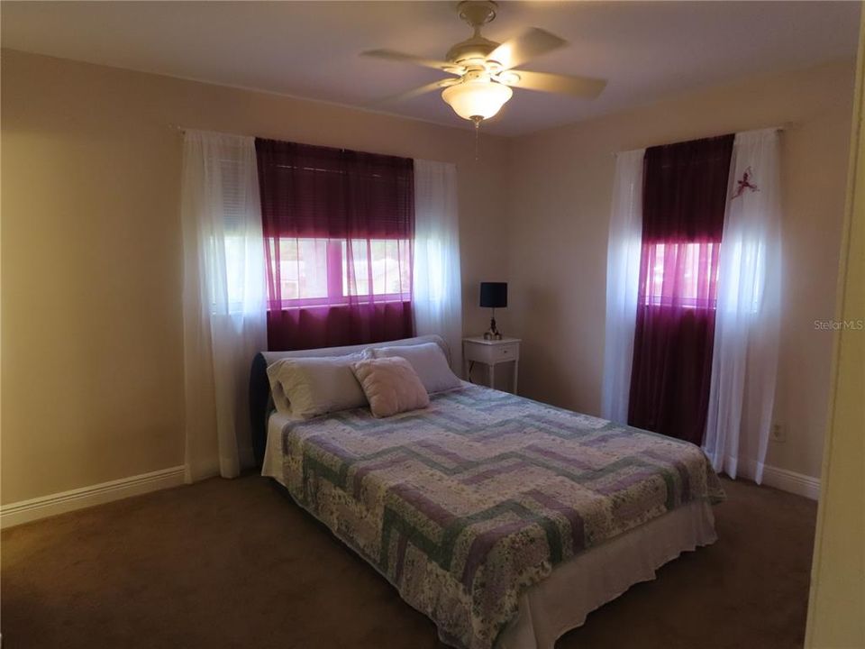 For Sale: $427,000 (3 beds, 2 baths, 1753 Square Feet)
