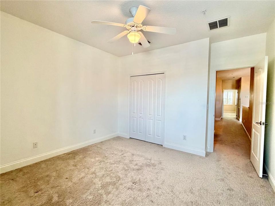 For Rent: $2,590 (3 beds, 2 baths, 2016 Square Feet)