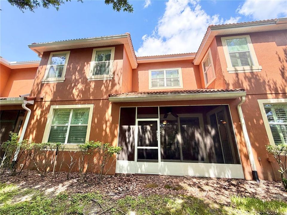 For Rent: $2,590 (3 beds, 2 baths, 2016 Square Feet)