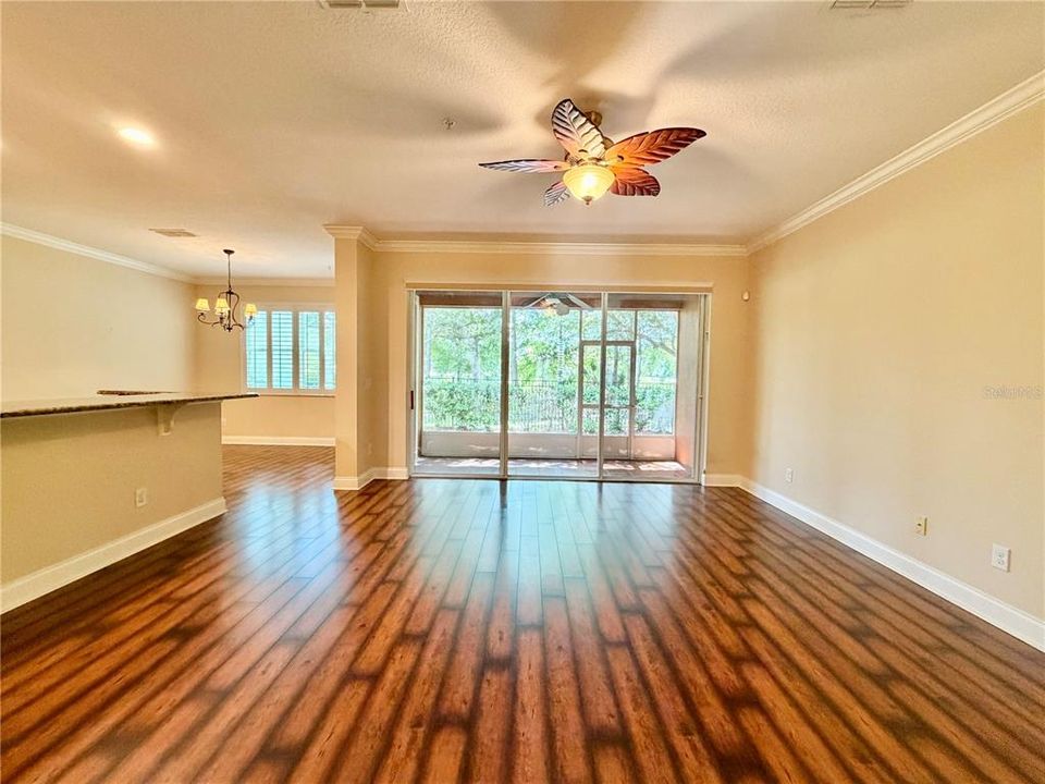 For Rent: $2,590 (3 beds, 2 baths, 2016 Square Feet)