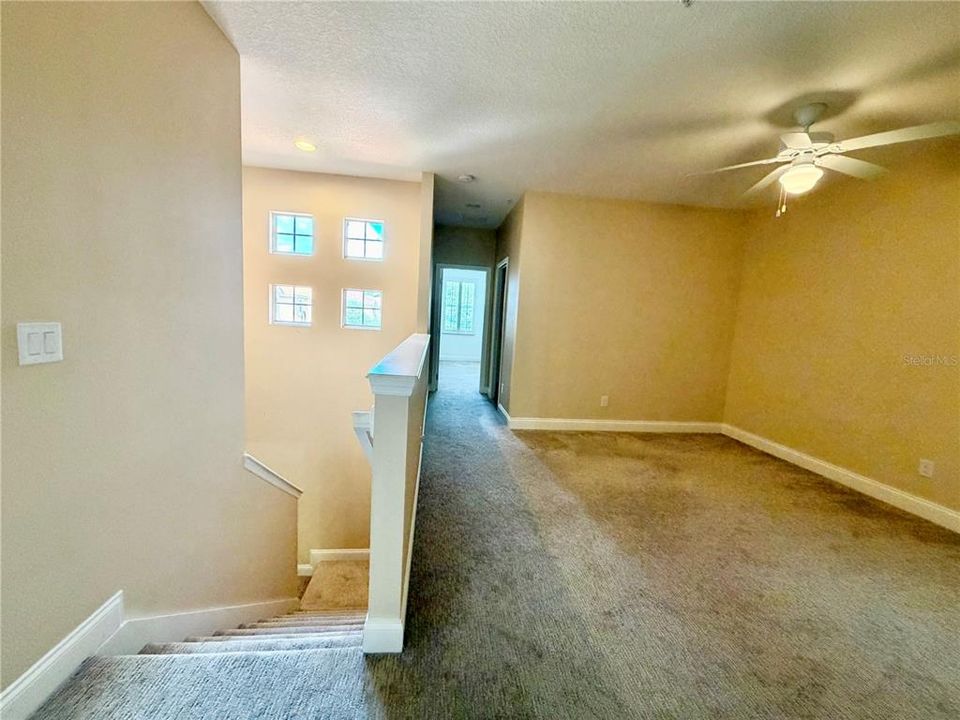 For Rent: $2,590 (3 beds, 2 baths, 2016 Square Feet)