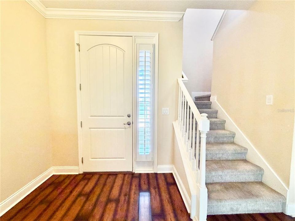 For Rent: $2,590 (3 beds, 2 baths, 2016 Square Feet)