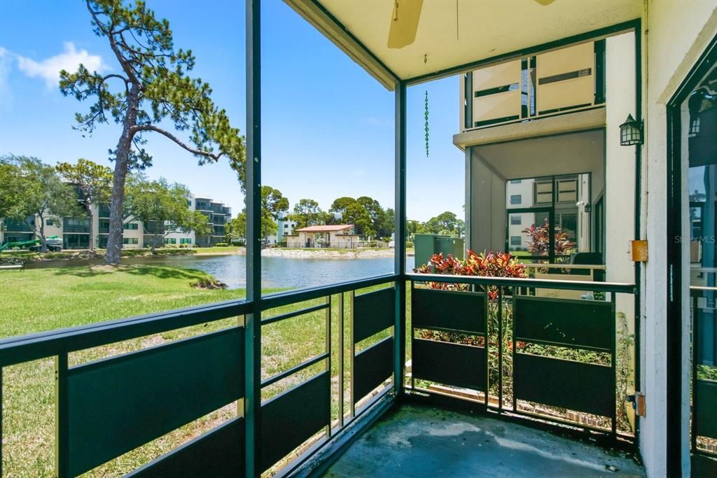 For Sale: $130,000 (2 beds, 2 baths, 1135 Square Feet)