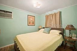 For Sale: $323,500 (4 beds, 3 baths, 1560 Square Feet)