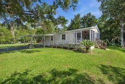 For Sale: $323,500 (4 beds, 3 baths, 1560 Square Feet)