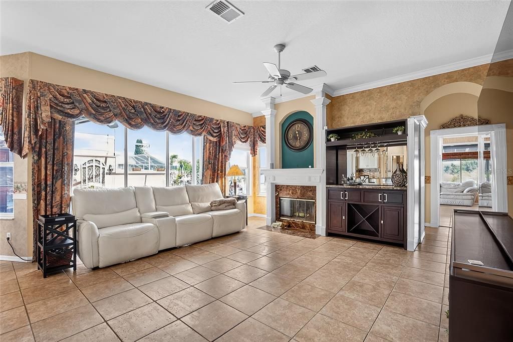 For Sale: $879,000 (4 beds, 3 baths, 2359 Square Feet)