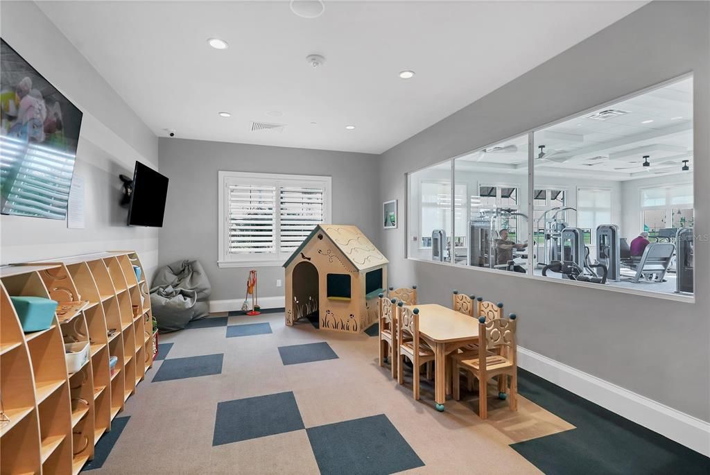 For Sale: $369,900 (2 beds, 2 baths, 1557 Square Feet)