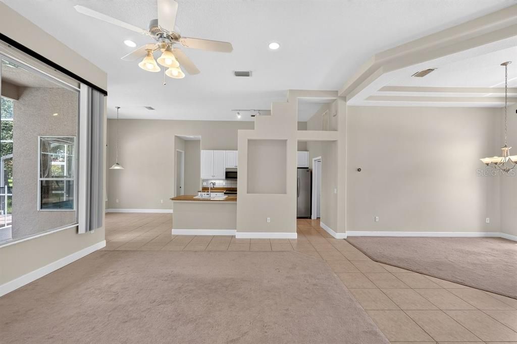 En Venta: $497,000 (3 camas, 2 baños, 1983 Pies cuadrados)