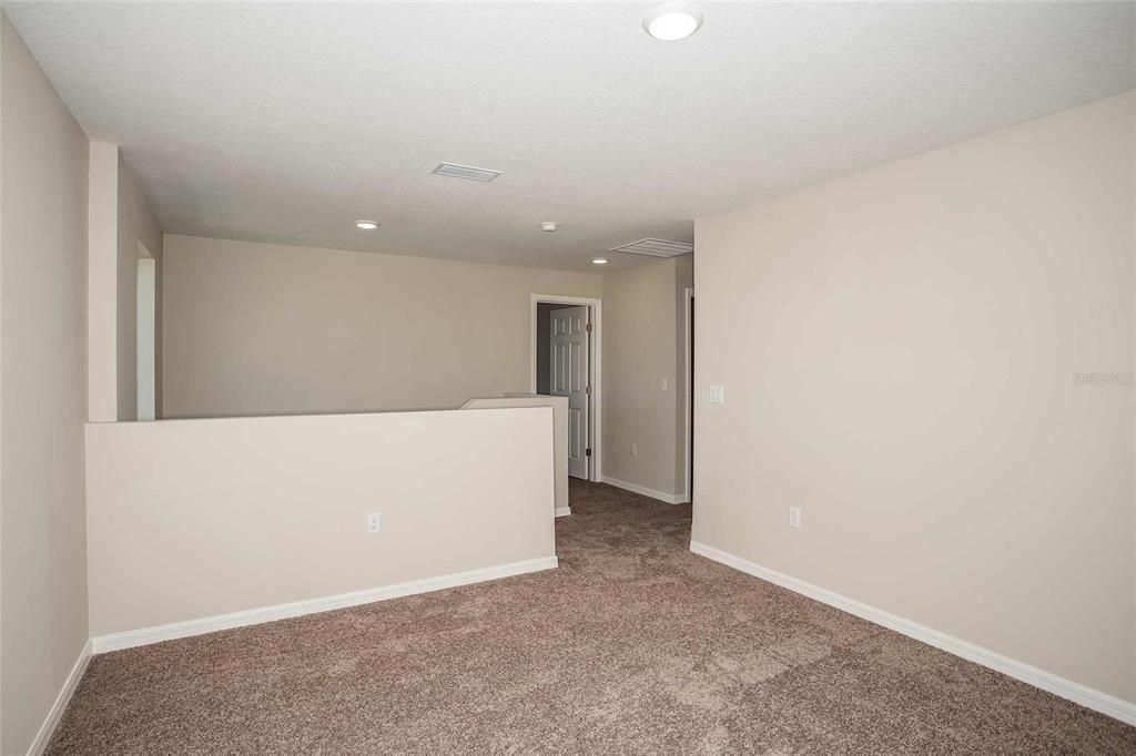 For Sale: $373,340 (5 beds, 3 baths, 2422 Square Feet)