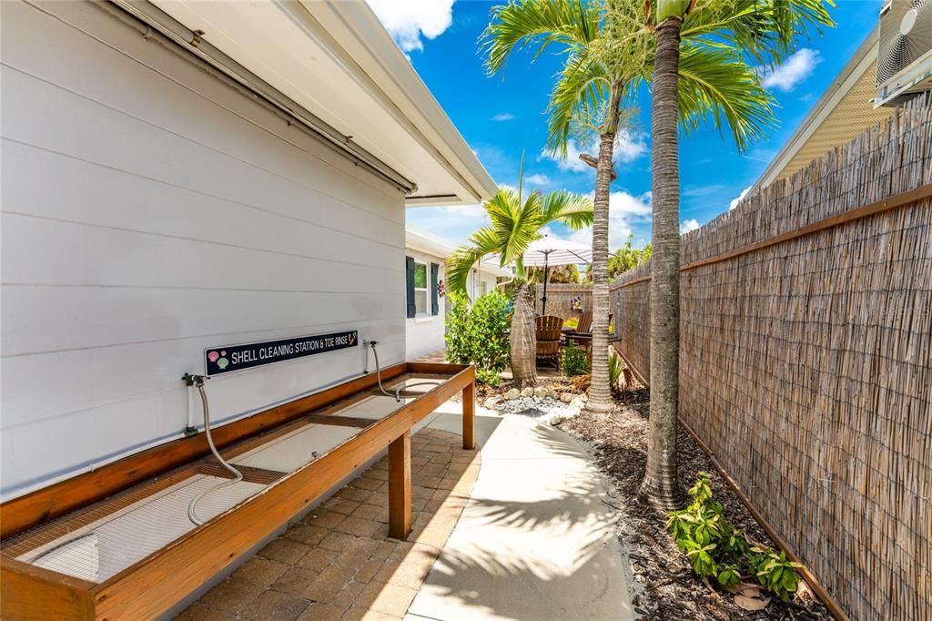 For Sale: $4,180,000 (0 beds, 0 baths, 5151 Square Feet)