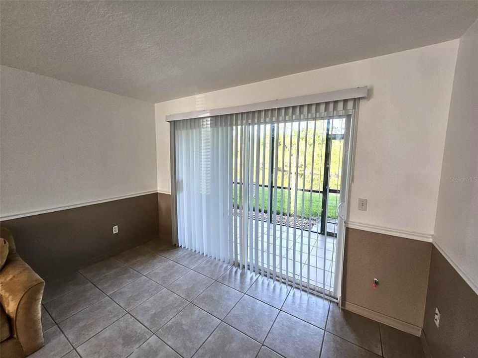 For Rent: $1,600 (2 beds, 2 baths, 860 Square Feet)