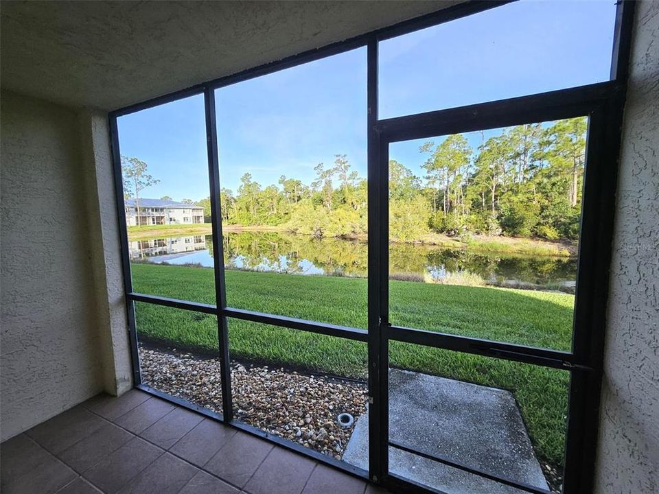 For Rent: $1,600 (2 beds, 2 baths, 860 Square Feet)