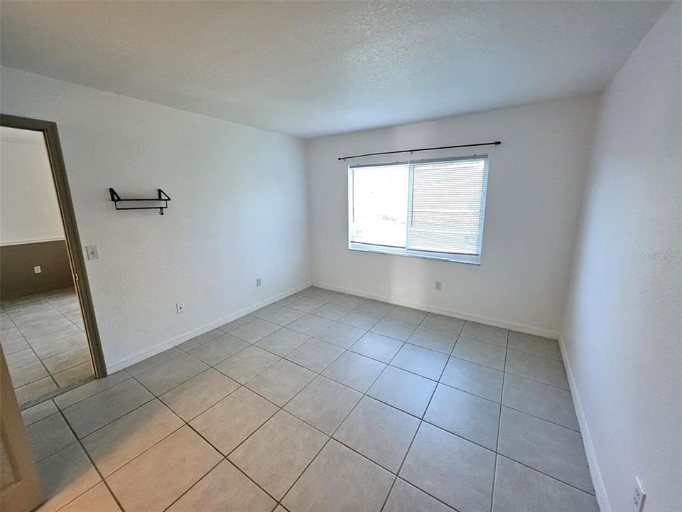 For Rent: $1,600 (2 beds, 2 baths, 860 Square Feet)