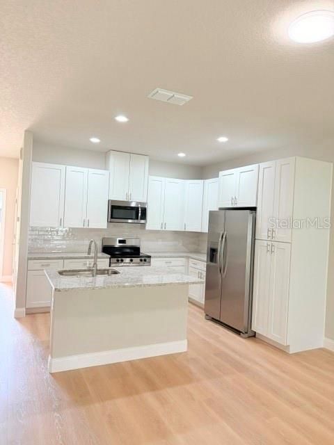 For Rent: $1,650 (3 beds, 2 baths, 1187 Square Feet)