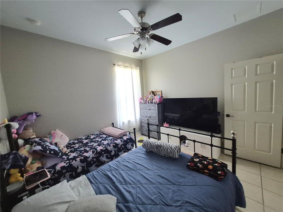 En Venta: $575,900 (6 camas, 4 baños, 3062 Pies cuadrados)