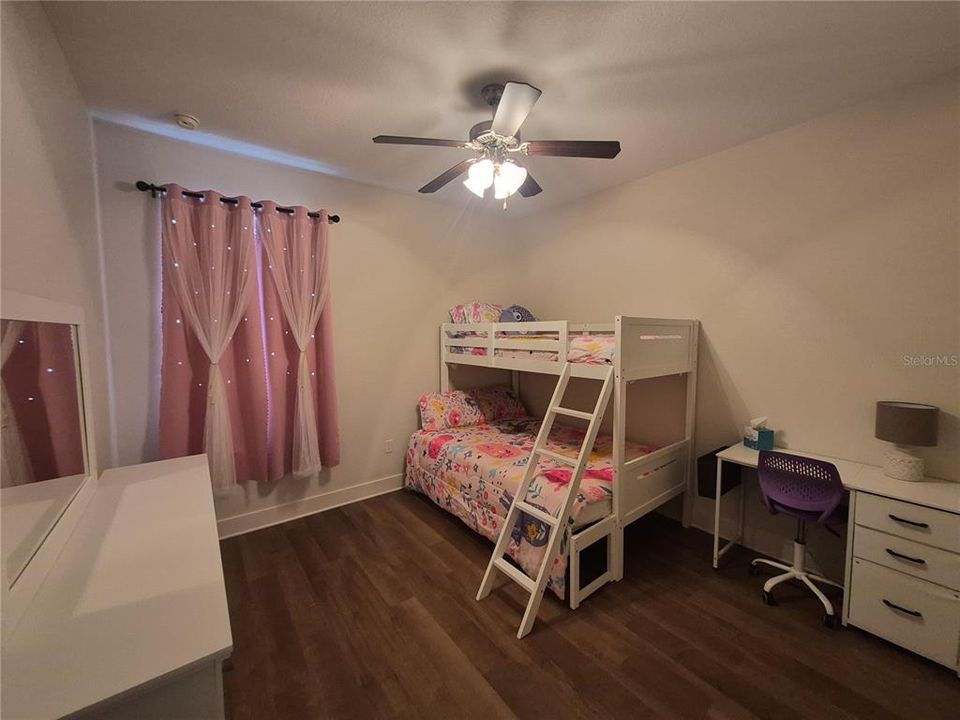 En Venta: $575,900 (6 camas, 4 baños, 3062 Pies cuadrados)