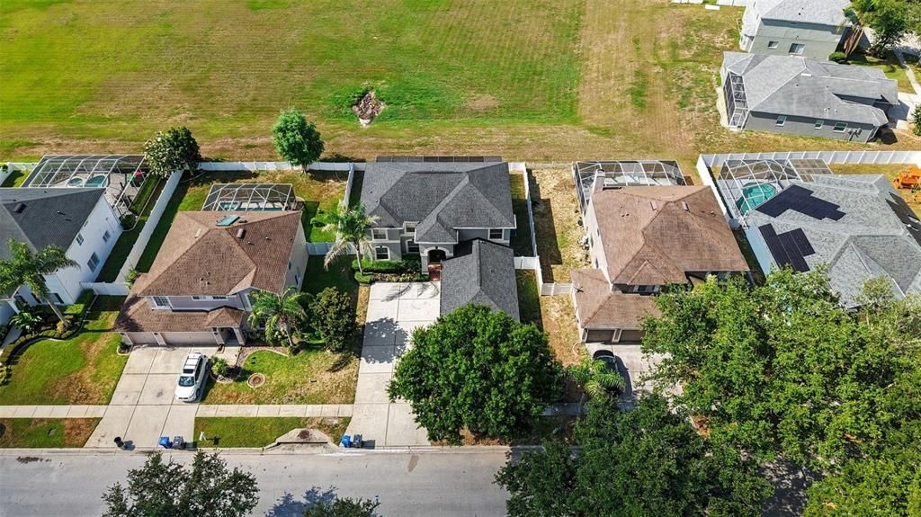 For Sale: $650,000 (5 beds, 2 baths, 3343 Square Feet)