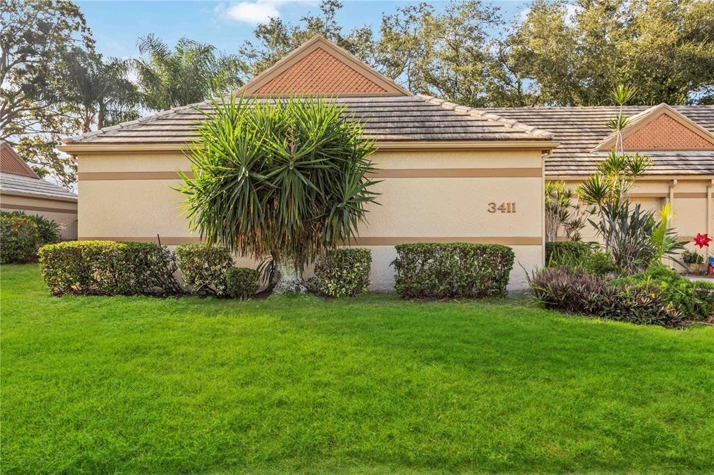 En Venta: $270,000 (2 camas, 2 baños, 1824 Pies cuadrados)
