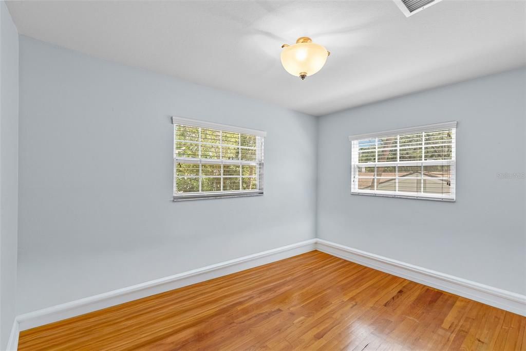 В аренду: $4,995 (4 спален, 2 ванн, 2005 Квадратных фут)