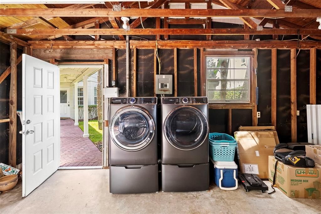 В аренду: $4,995 (4 спален, 2 ванн, 2005 Квадратных фут)