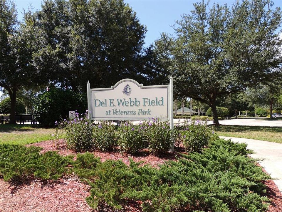 For Sale: $309,900 (2 beds, 2 baths, 1498 Square Feet)