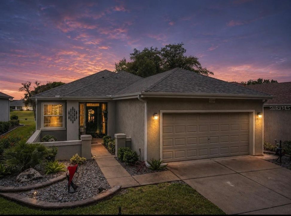 For Sale: $309,900 (2 beds, 2 baths, 1498 Square Feet)