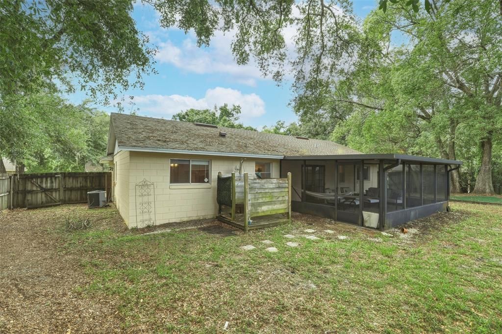 For Sale: $334,990 (3 beds, 2 baths, 1134 Square Feet)