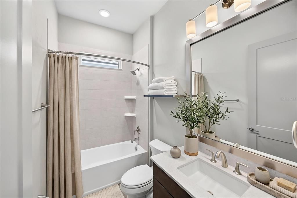 For Sale: $669,000 (4 beds, 3 baths, 2650 Square Feet)