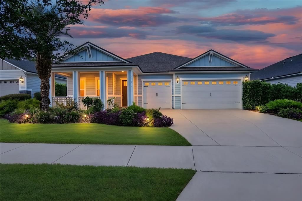 For Sale: $669,000 (4 beds, 3 baths, 2650 Square Feet)