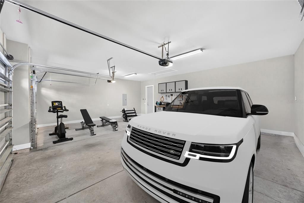 For Sale: $669,000 (4 beds, 3 baths, 2650 Square Feet)
