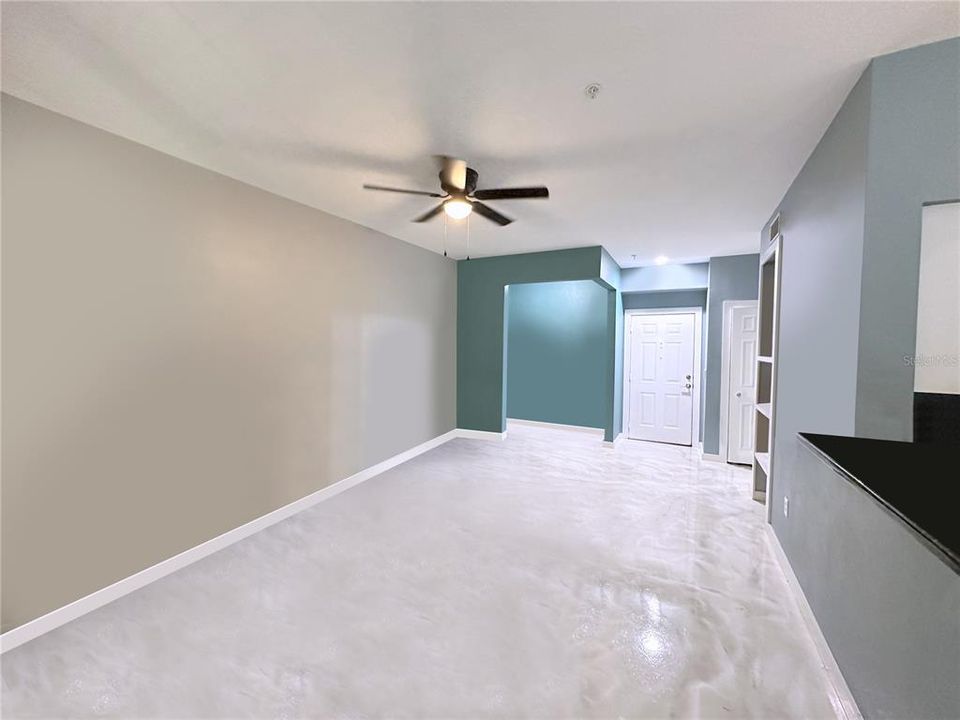 For Rent: $1,896 (1 beds, 1 baths, 867 Square Feet)