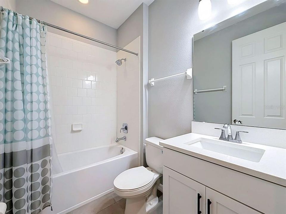 For Sale: $725,000 (4 beds, 3 baths, 2741 Square Feet)