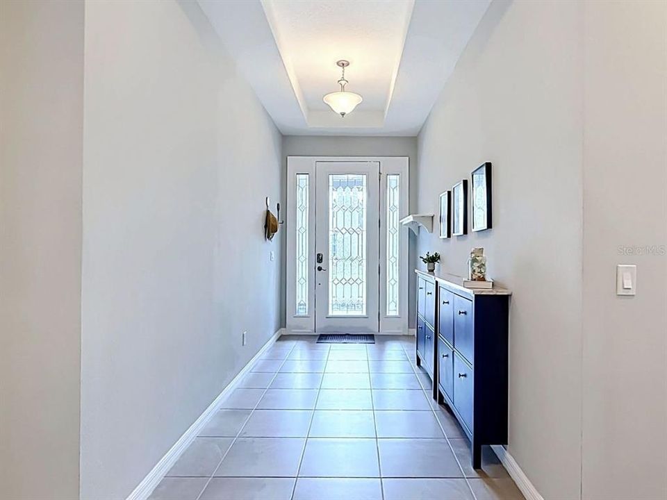 For Sale: $725,000 (4 beds, 3 baths, 2741 Square Feet)