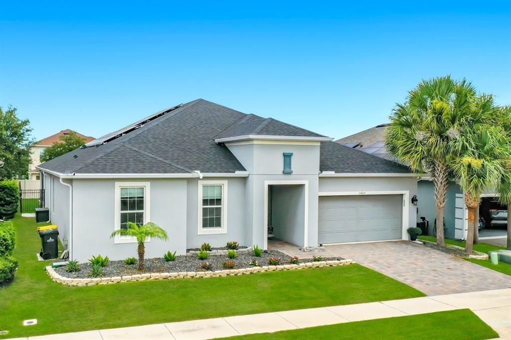 For Sale: $725,000 (4 beds, 3 baths, 2741 Square Feet)