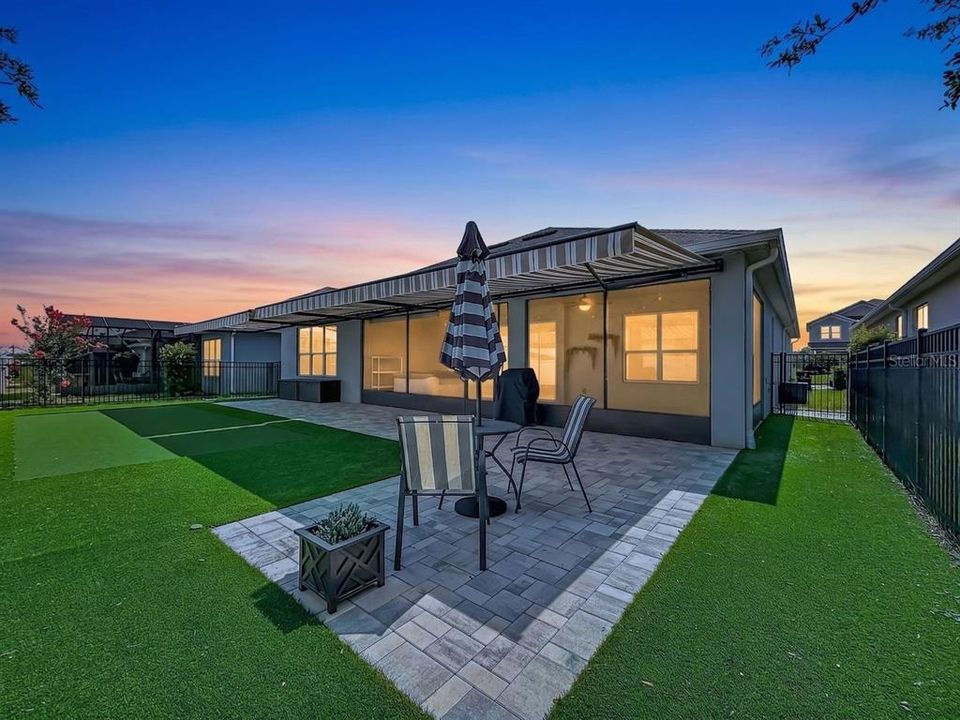 For Sale: $725,000 (4 beds, 3 baths, 2741 Square Feet)