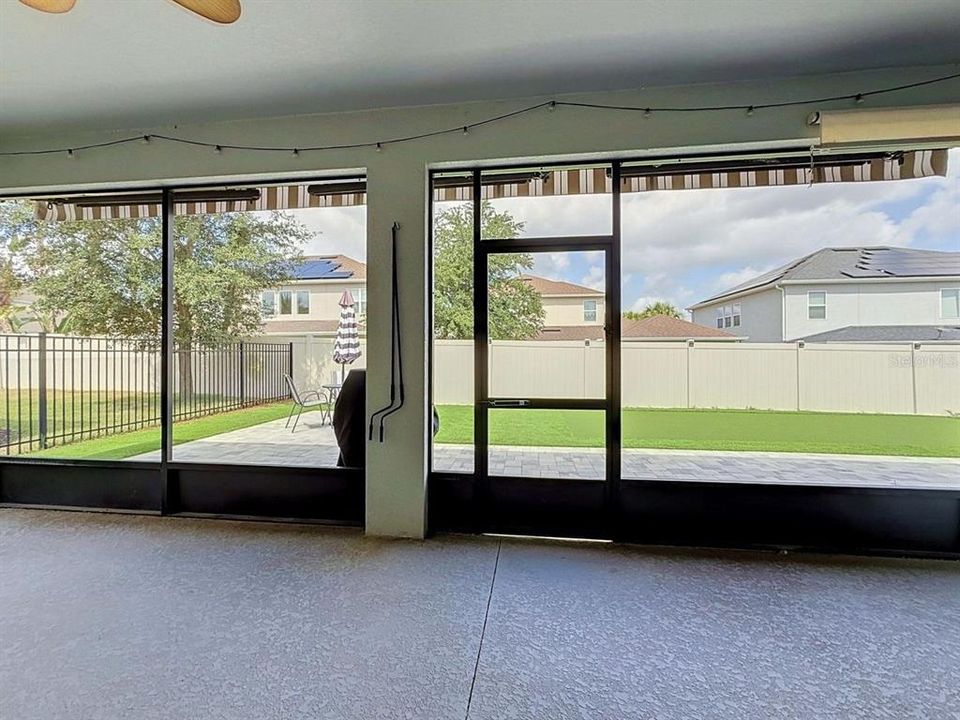 For Sale: $725,000 (4 beds, 3 baths, 2741 Square Feet)