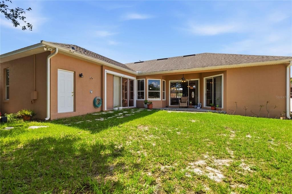 For Sale: $600,000 (4 beds, 3 baths, 2967 Square Feet)