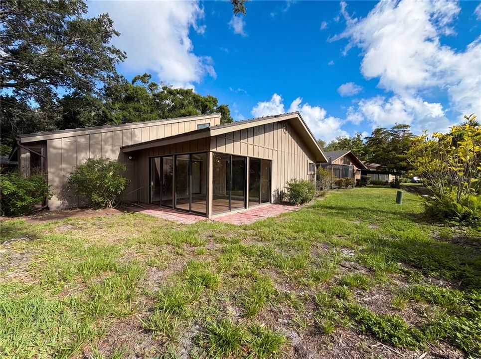 For Sale: $378,000 (3 beds, 2 baths, 1482 Square Feet)