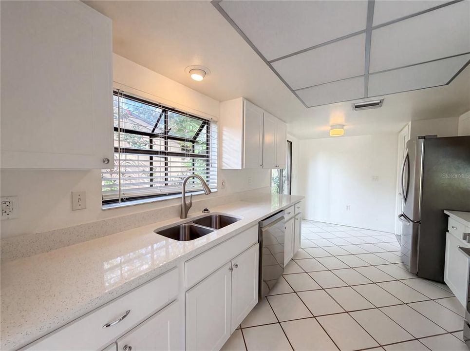 For Sale: $378,000 (3 beds, 2 baths, 1482 Square Feet)