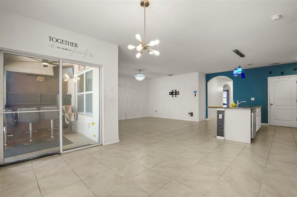В аренду: $2,500 (3 спален, 2 ванн, 1672 Квадратных фут)