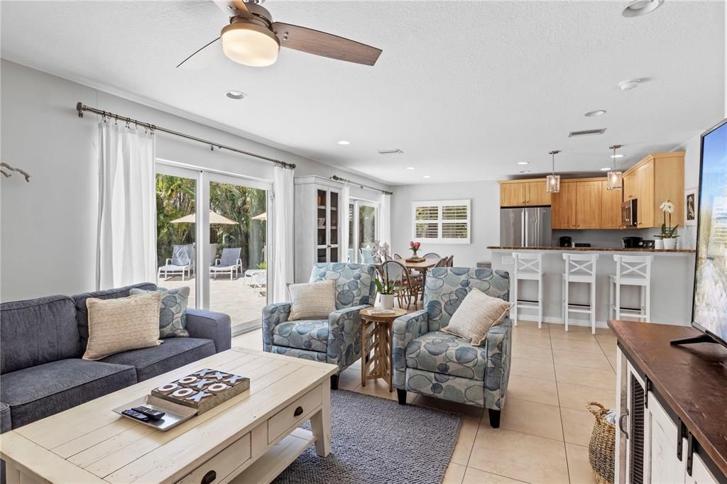 For Sale: $2,495,000 (4 beds, 3 baths, 1640 Square Feet)