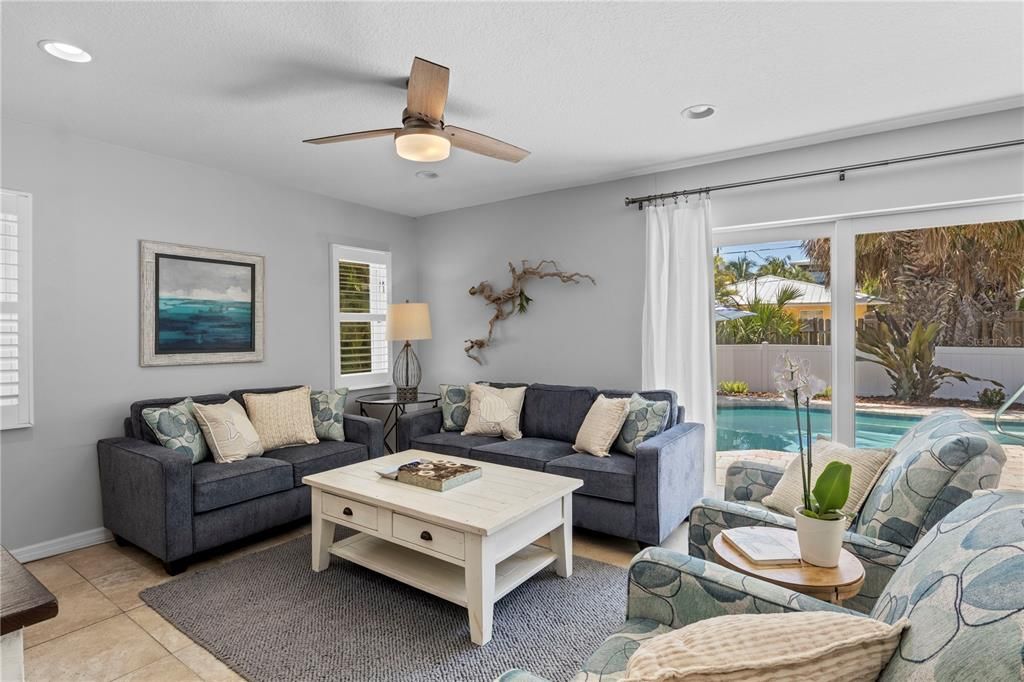 For Sale: $2,495,000 (4 beds, 3 baths, 1640 Square Feet)