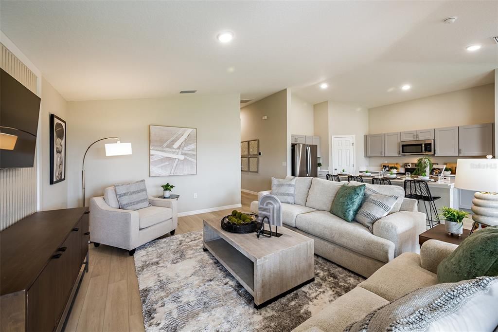 For Sale: $346,731 (4 beds, 2 baths, 1850 Square Feet)
